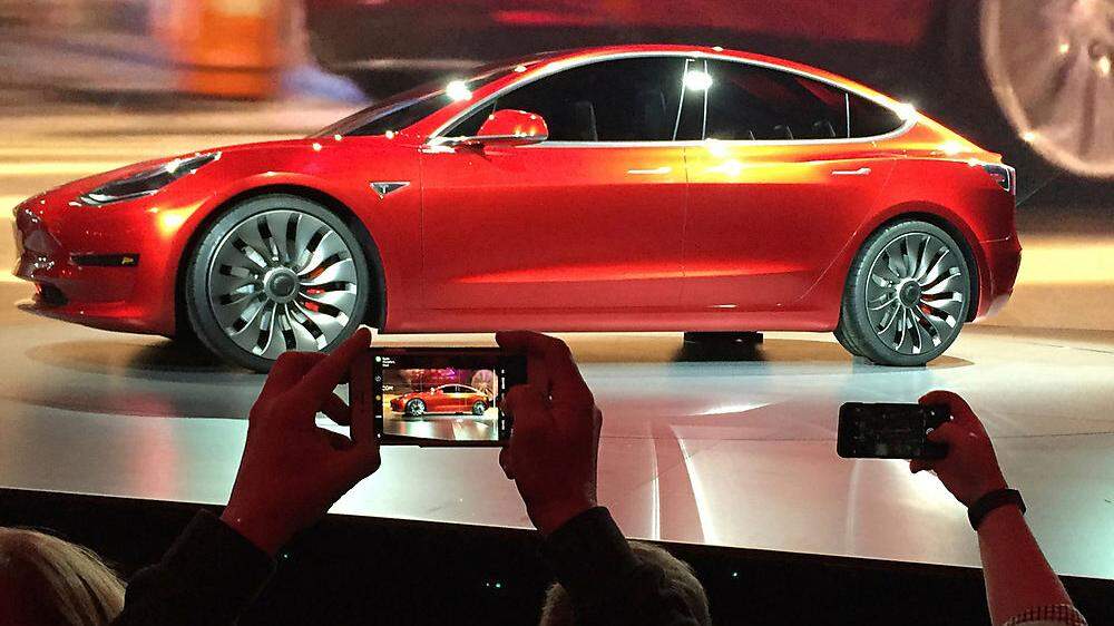Tesla Model 3 - &quot;Kaufen Sie ihn lieber nicht&quot;