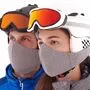 Wedenig und Werkl mit ihren Masken