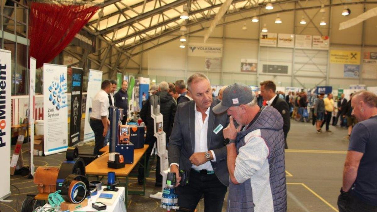 In der Nockhalle in Radenthein fand das diesjährige Wassermeistertreffen statt