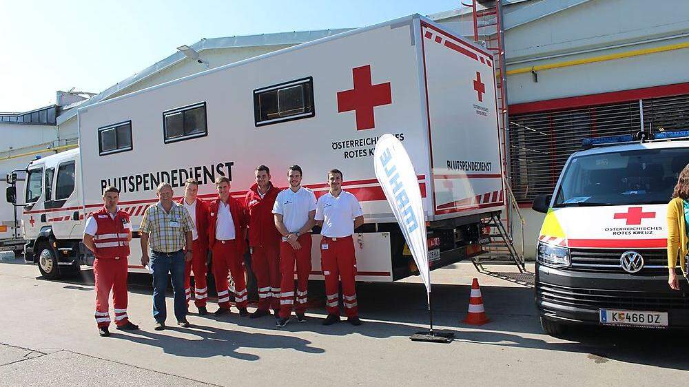 Auch der Blutspendebus des Roten Kreuzes war vor Ort