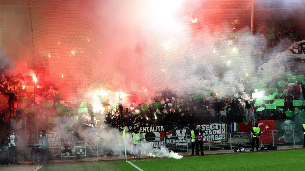Feyenoord-Fans in Graz