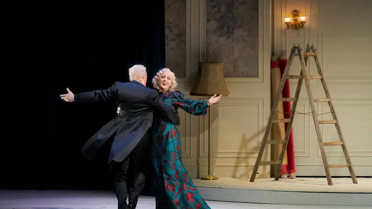 Beschwingt: Daniel Schmutzhardt, Annett Fritsch