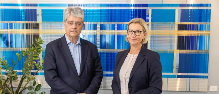 Wolfgang Hesoun (FEEI-Obmann) und Marion Mitsch (FEEI-Geschäftsführerin)
