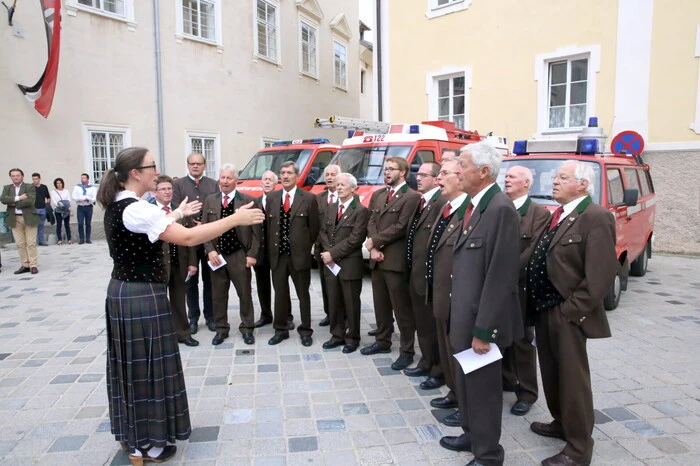 Für die musikalische Umrahmung sorgten der Männergesangsverein Friesach ... 
