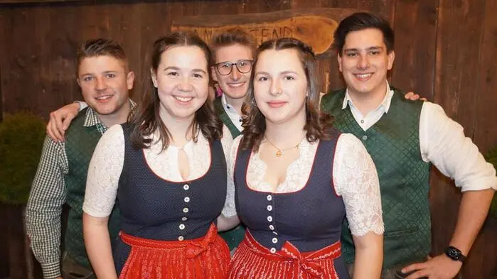 Das Organisationsteam: Stefan Risser (Obmann, Hannah Auer (Mädelleiterin),
Rene Abwerzger, Nina Oberzaucher und 
Marcel Pließnig 
