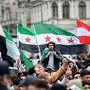 Nach dem Sturz Assads kam es in Wien zu Demonstrationen von Syrern - und in den Monaten danach vermehrt zu Ausreisen. 
