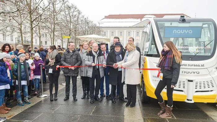 Klicken Sie sich durch die Bilder.