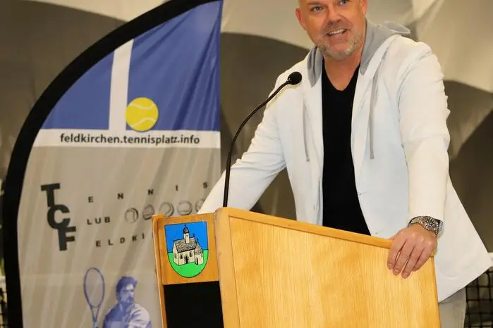 Grußworte gab es von Martin Thaler (Vize-Präsident Kärntner Tennis Verband).