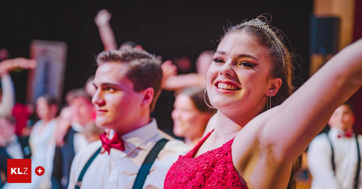 Fotos-Fotos-Fotos-Die-Maturanten-der-HTL-Kaindorf-feierten-einen-atemberaubenden-Ball