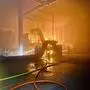 Eine brennende Maschine | Die Maschine stand in Vollbrand