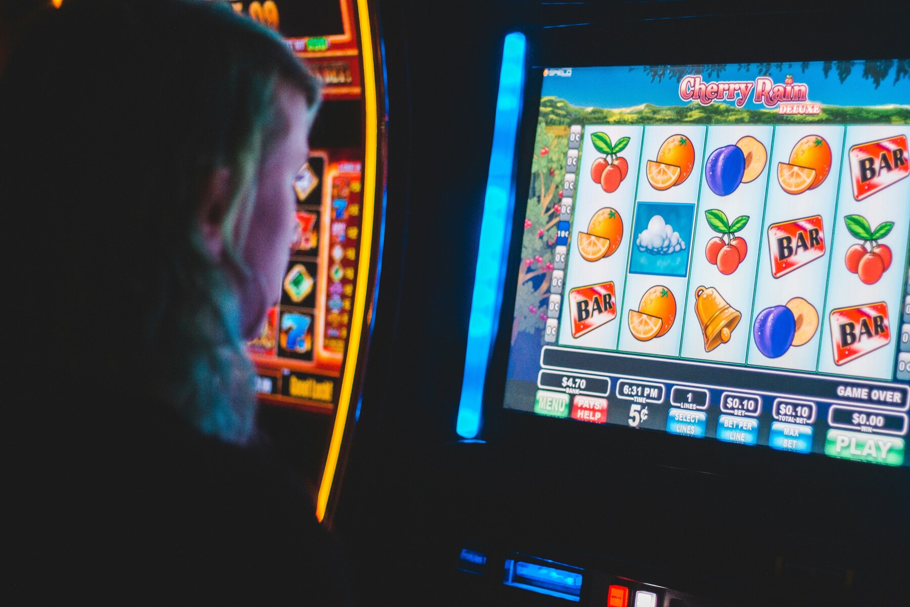 Automaten, Sportwetten : Glücksspielsucht: Wie viele Schulden Betroffene anhäufen