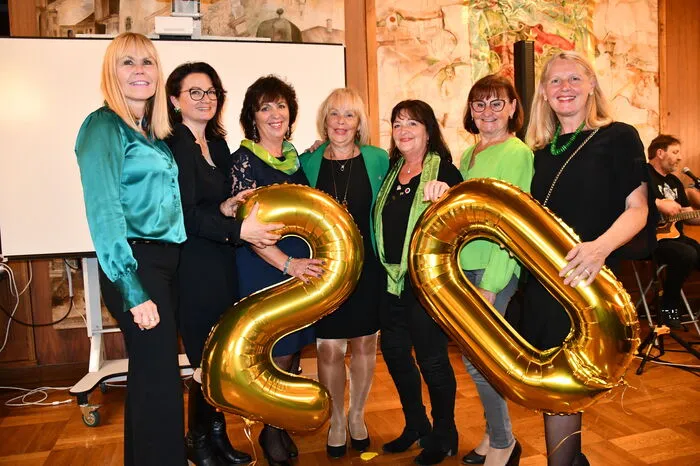Ein Teil jener Damen, die vor 20 Jahren in Spittal den Grundstein für den Ladies Circle gelegt haben.