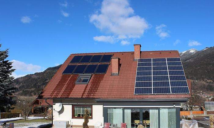 Die Kraft der Sonne nutzen – mit Photovoltaik-Anlagen gelingt das vielen „Häuselbauern“ auch auf den eigenen vier Wänden.