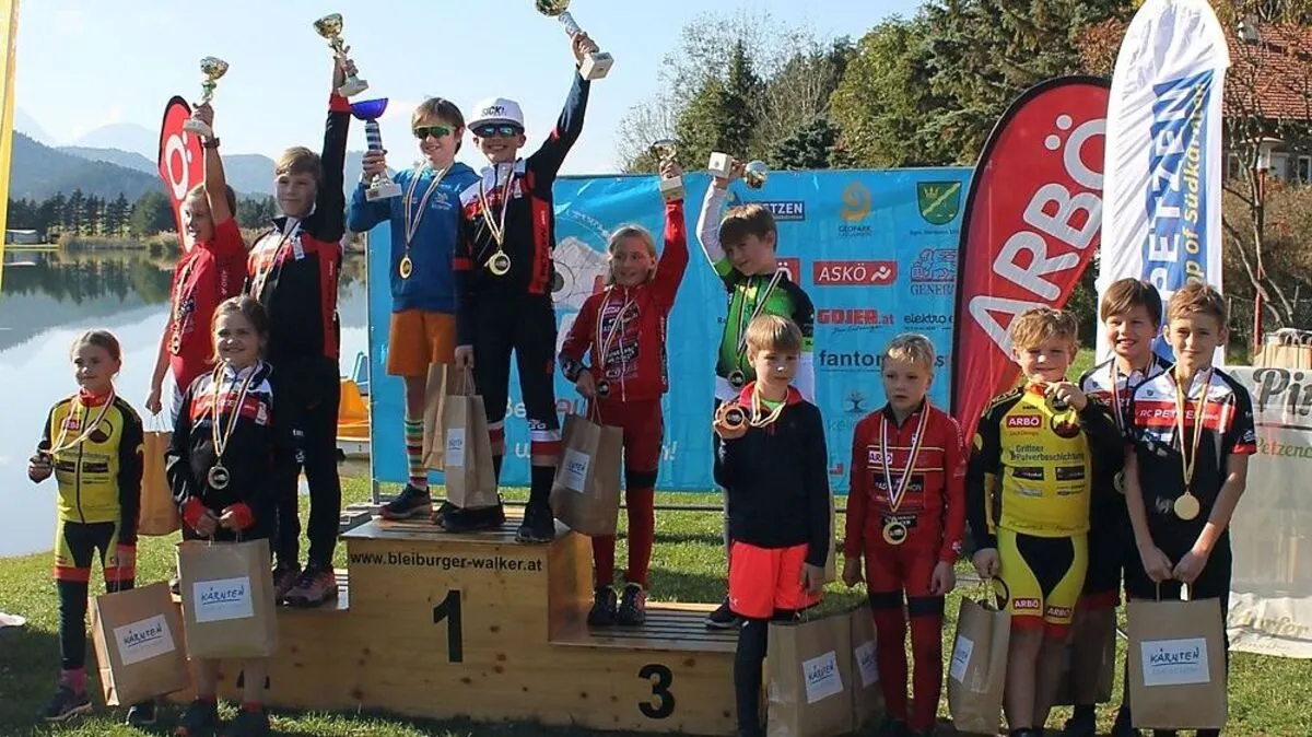 Sieger des Nachwuchscup-Rennens (weiblich/männlich): Platz 1 Lilli Sagerschnig (Sport am Wörhtersee) und Moritz Glaboniat (RC Petzen); Platz 2 Viktoria Ofner (Feld am See) und Tobias Supantschitsch (RC Petzen); Platz 3 Leonie Pfanzelt (Feld am See) und Elias Gaugg (im.puls sport Union Klagenfurt) 