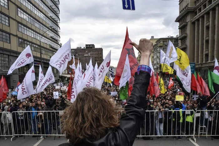 Nach Behördenangaben nahmen rund 1.000 Menschen an dem Protest teil.