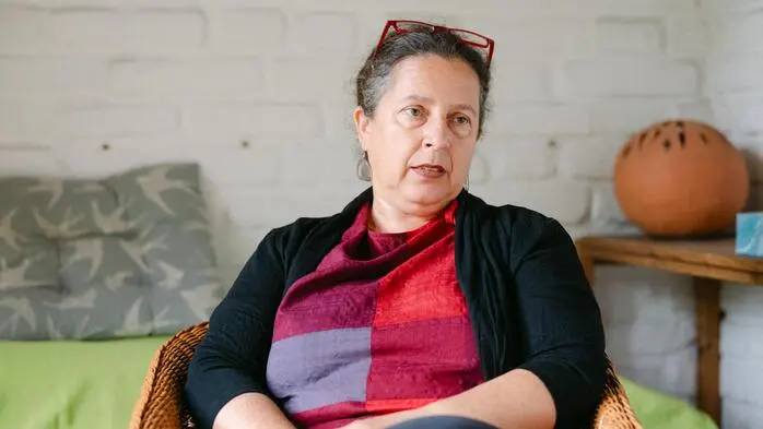 Porträt der Vereinsleiterin Angelika Vanek-Enyinnaya