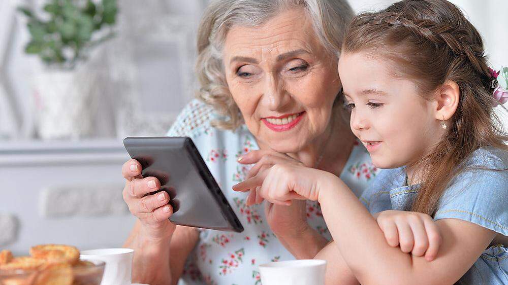 Mit einer App können Senioren wieder am sozialen Leben teilnehmen