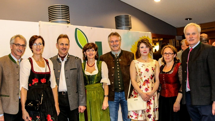 Ökonomierat Stefan Domej, der Obmann der Südkärntner Bauern und sein Team konnten zahlreiche Ehrengäste aus Politik, Wirtschaft und Kultur begrüßen.