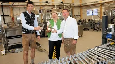 Ferdinand, Beate und Ernst Zweiger luden in ihrer Destillerie Zweiger in Mooskirchen zum Fest für alle Sinne