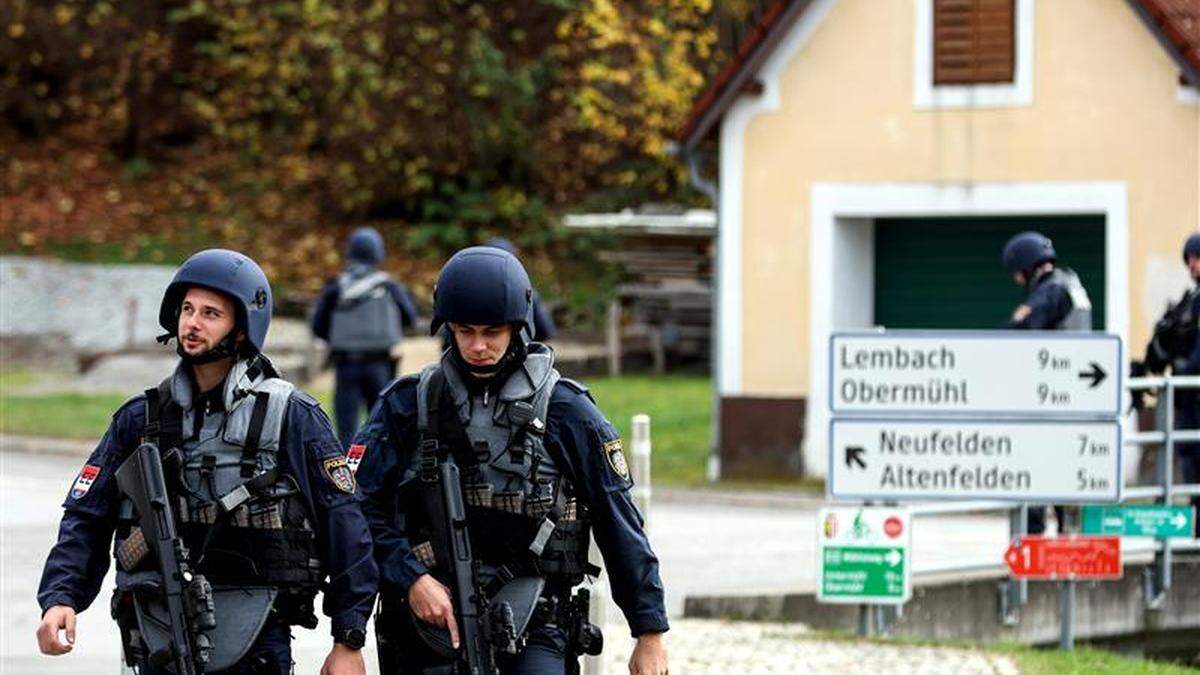 Unwirkliche Szenen begleiteten den Tag nach dem Amoklauf in Oberösterreich