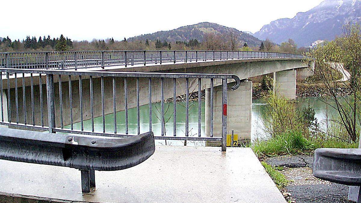 Rund 70.000 Euro werden im Rahmen der Straßenbauoffensive in die Sanierung der Annabrücke investiert