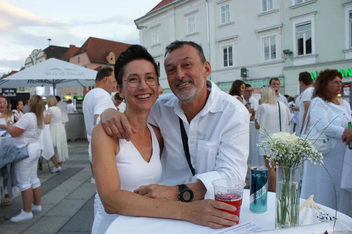 Klicken Sie sich durch weitere Bilder!