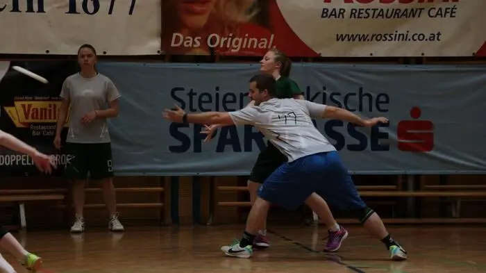 Klicken Sie sich durch die Fotos vom Schauturnen!