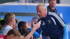 Thomas Silberberger kann das Abstiegsthema mit dem WAC heute erledigen