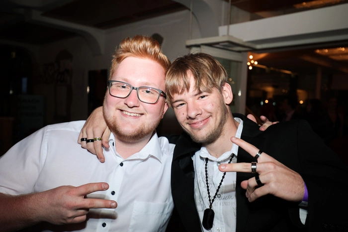 Klicken Sie sich durch weitere Fotos.