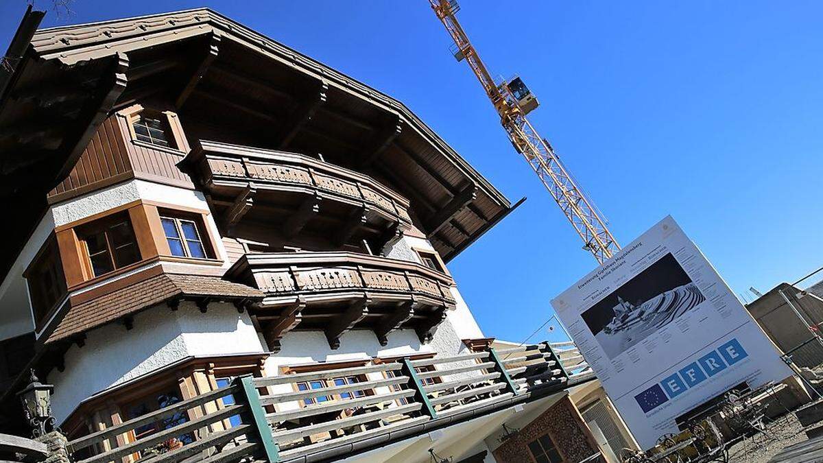 Die Fassade des Gipfelhauses auf dem Magdalensberg muss neu gestaltet werden