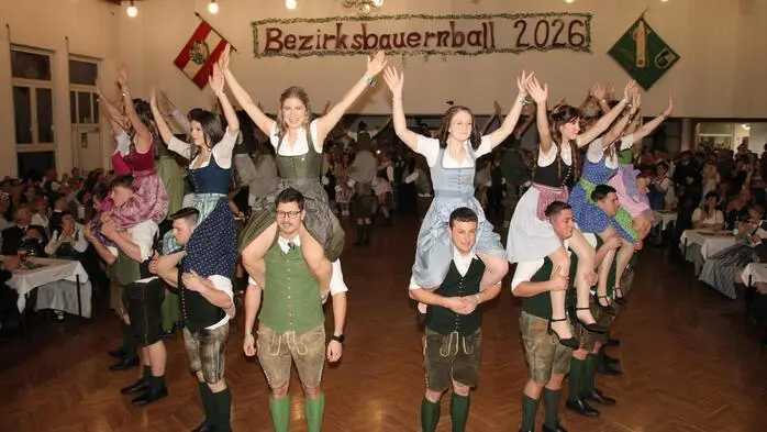 Einer der großen Höhepunkte der Ballsaison in der Lipizzanerheimat ist seit Jahrzehnten der beliebte Bezirksbauernball mit seinem abwechslungsreichen Programm. 