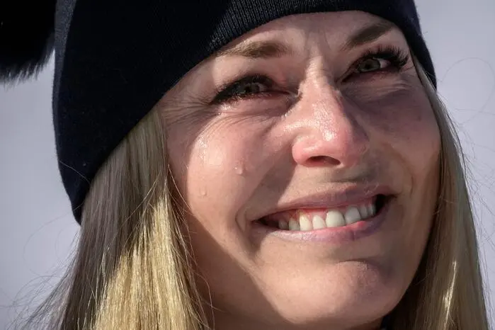 Emotion pur: Bei der Siegerehrung wurde Vonn von ihren Gefühlen überwältigt