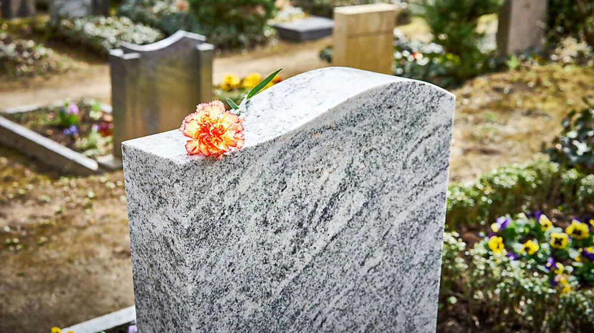 Für Grabeigner stellen sich durchaus Haftungsfragen 