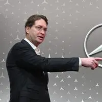 Ola Källenius, der Vorstandsvorsitzende der Mercedes-Benz-Group AG, gibt die Richtung vor: „Der G steht grundsätzlich wie ein Leuchtturm da, wir geben weiter Gas.“