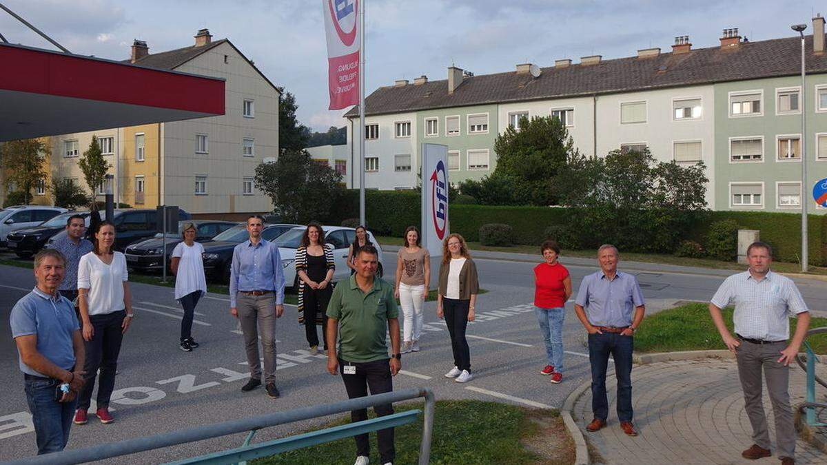 Sie vertreten Schulen, Unternehmen und öffentliche Einrichtungen in der sogenannten „AG Schule und Wirtschaft“. Ziel: Lehrlinge finden