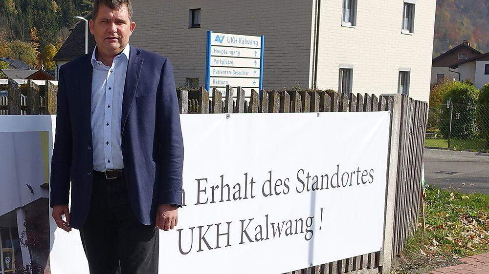 2015 sammelte Mario Angerer gemeinsam mit seinem Mauterner Kollegen Andreas Kühberger Unterschriften für den Erhalt des UKH-Standortes in Kalwang