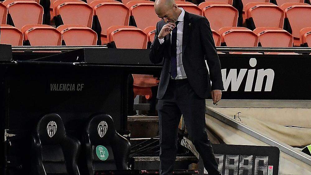 Zidane wirkt zunehmend ratlos 