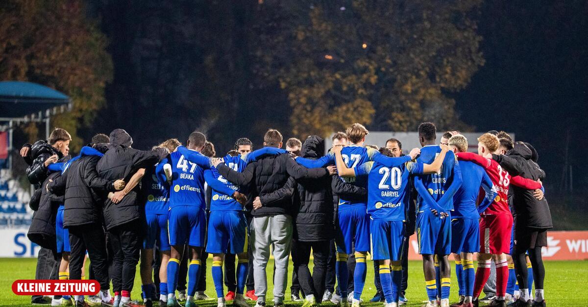 Fußball: Keine Mannschaften mehr: Strippen vor Spielende