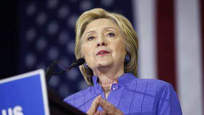 Clinton will als Präsidentin schnell Wall Street Grenzen aufzeigen