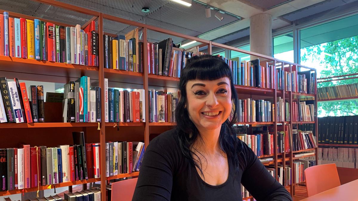 Corinna Schaffer, Historikerin und Expertin für Ausstellungs- und Museumsdesign, leitet seit 2019 die Stadtbibliothek Leoben