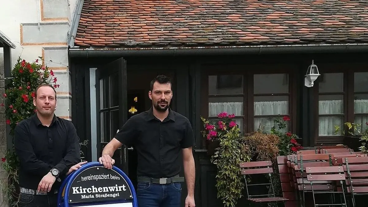 Daniel Prinz (re) klagt über schwierige Situation