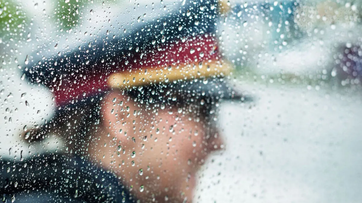 All­tags­kor­rup­ti­on ist bei Ös­ter­reichs Po­li­zis­tin­nen und Po­li­zis­ten kein Pro­blem, aber: "Bei der Bestellung von hohen Leitungsfunktionen überwiegt die politische Parteizugehörigkeit den Wert der inhaltlichen Fähigkeiten der Kandidaten", schreibt Greco