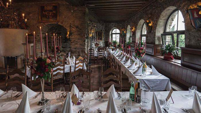 Auf der Burg Sommeregg kann im mittelalterlichen Flair geheiratet werden