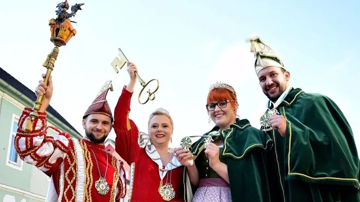 Die südsteirische Gemeinde Straß ist die neue Landesnarrenhauptstadt der Steiermark. Klicken Sie sich durch die Bilder von den Feierlichkeiten