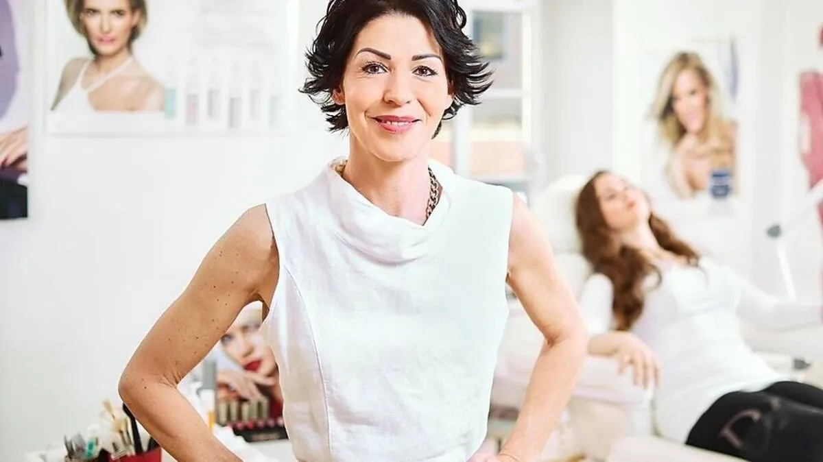 Astrid Schneeweiss-Dahl hat ihr eigenes Kosmetikprodukt entworfen