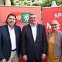 Wahlkreis-Spitzenkandidatin Martina Weixler, Steiermark-Listenerster Jörg Leichtfried und der Deutschlandsberger Bürgermeister Josef Wallner (von rechts)