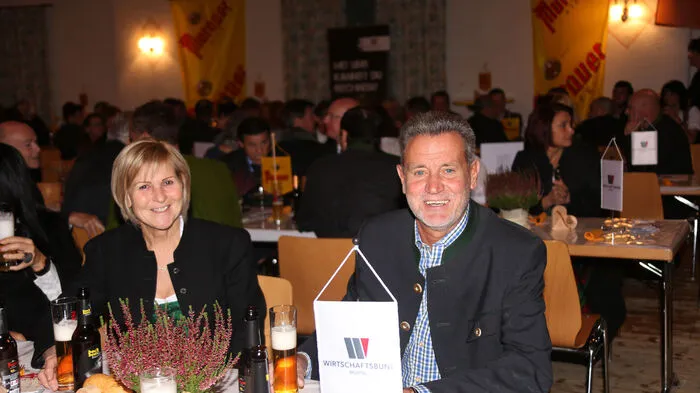 Livemusik, Kabarett, eine große Modenschau und mehr gab es beim fünften Murtaler Bockbieranstich der Brauerei Murau und des Wirtschaftsbunds Murtal.