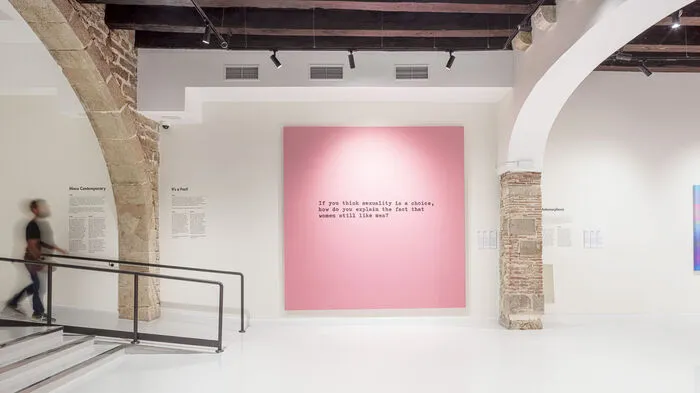 "Fact" von Hayden Kays: Mit seinen Kunst-Statements will er Türen und den Verstand der Menschen öffnen.