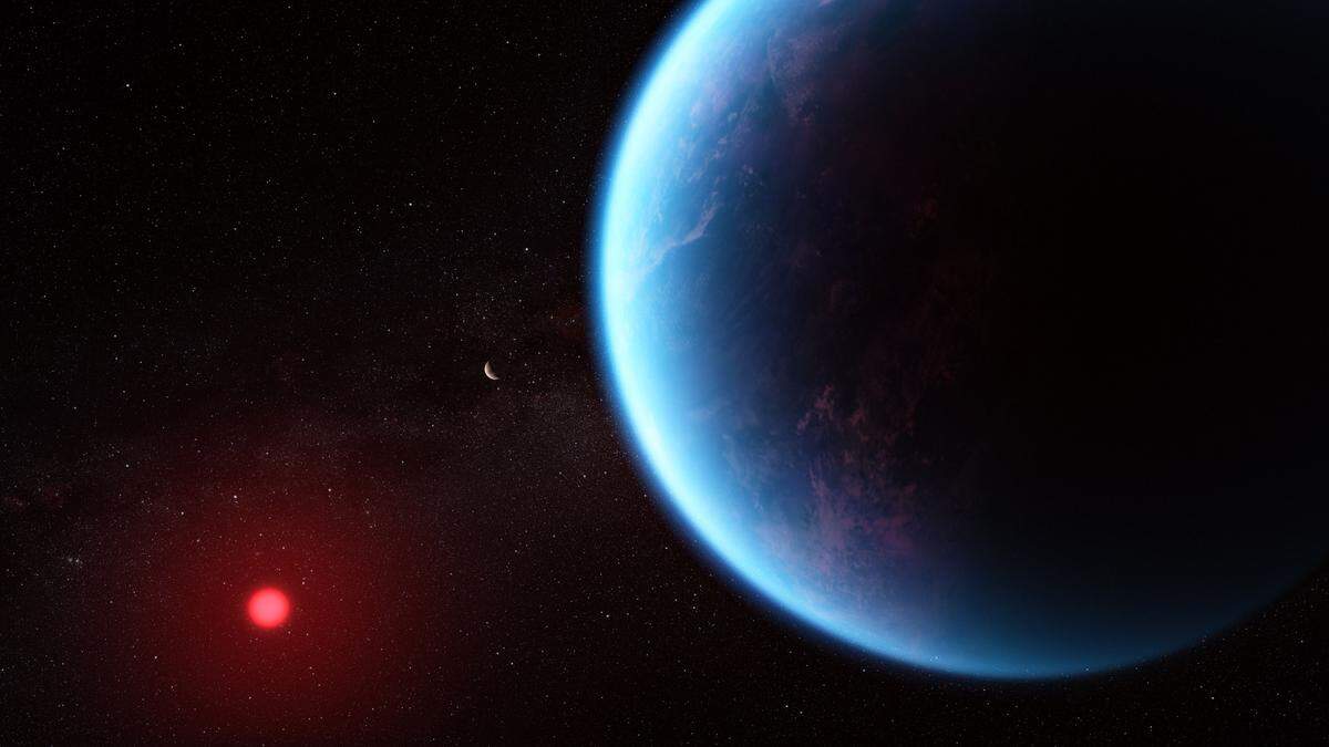 Eine künstlerische Illustration des Planeten &quot;K2-18 b&quot;, basierend auf den wissenschaftlichen Daten. Der Exoplanet hat die 8,6-fache Masse der Erde