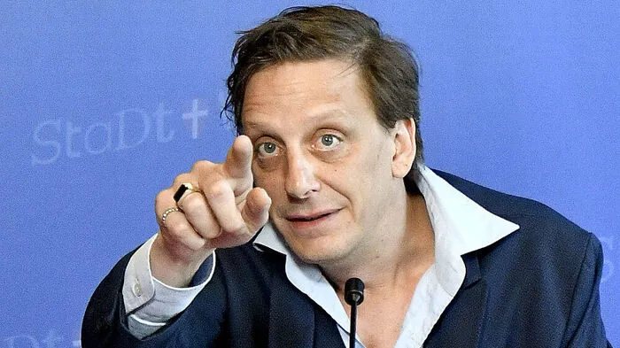 Will das Volkstheater zum "Labor ästhetischer Forschung" machen: Kay Voges